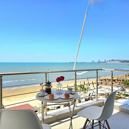 Sea View Apartments In Durres Exterior photo