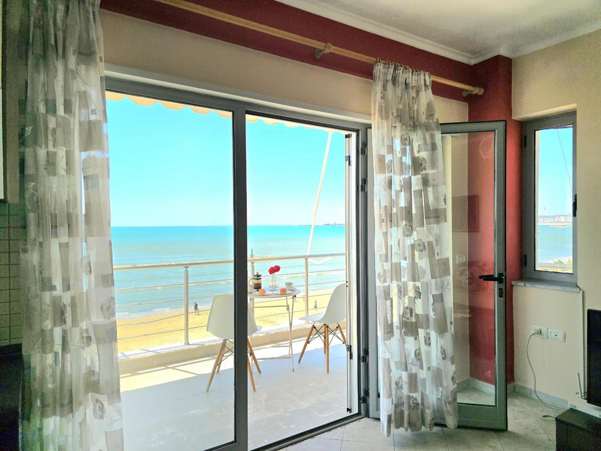 Sea View Apartments In Durres Exterior photo