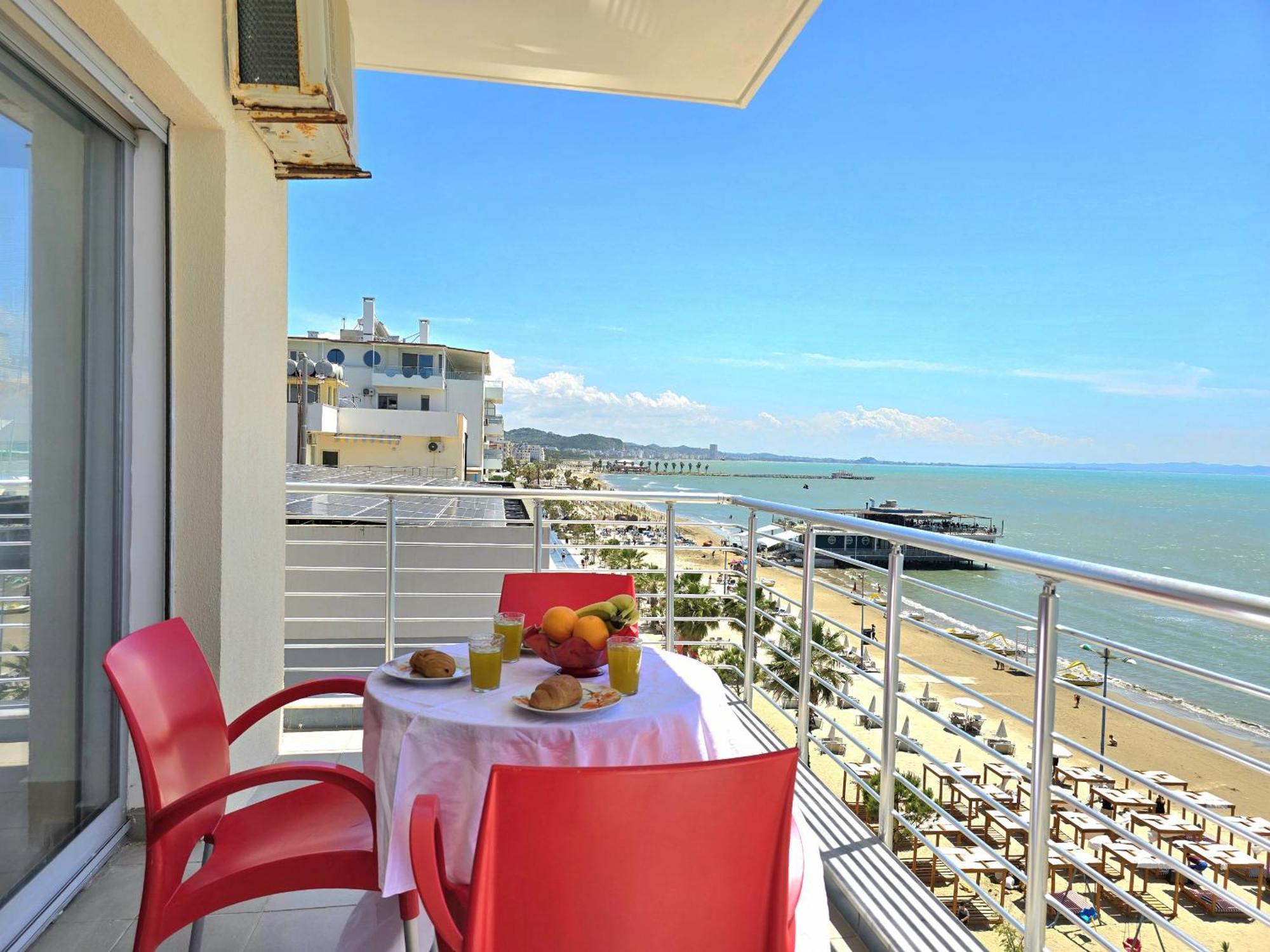 Sea View Apartments In Durres Exterior photo